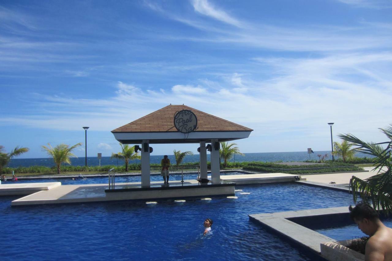 Oceanfront At Arterra, Fast Wifi, Nflix, Kitchen - B Or G Villa Lapu-Lapu City Exterior photo